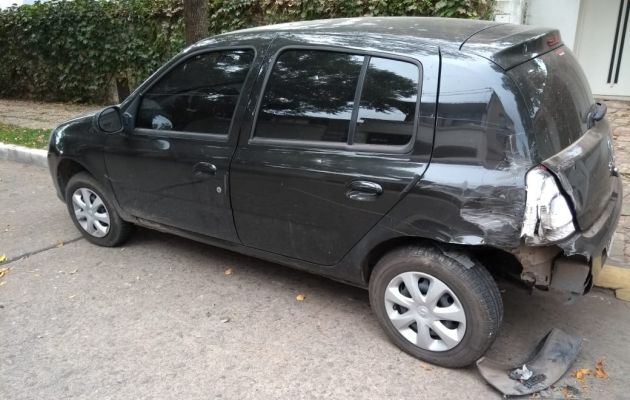 Me chocaron el auto estacionado: todo lo que debés hacer paso a paso.
